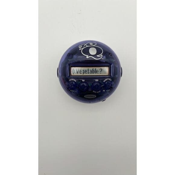 Radica 20Q 20 Questions Electronic Handheld Game 2005 Purple Tested & Works - Picture 10 of 11